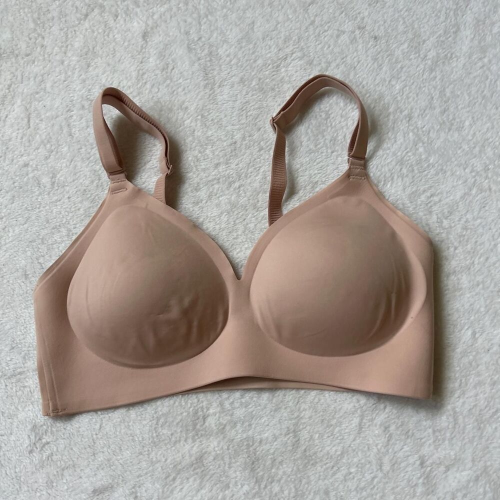Comfelie nude tan wireless seamless push up jelly t shirt bra women medium nwot